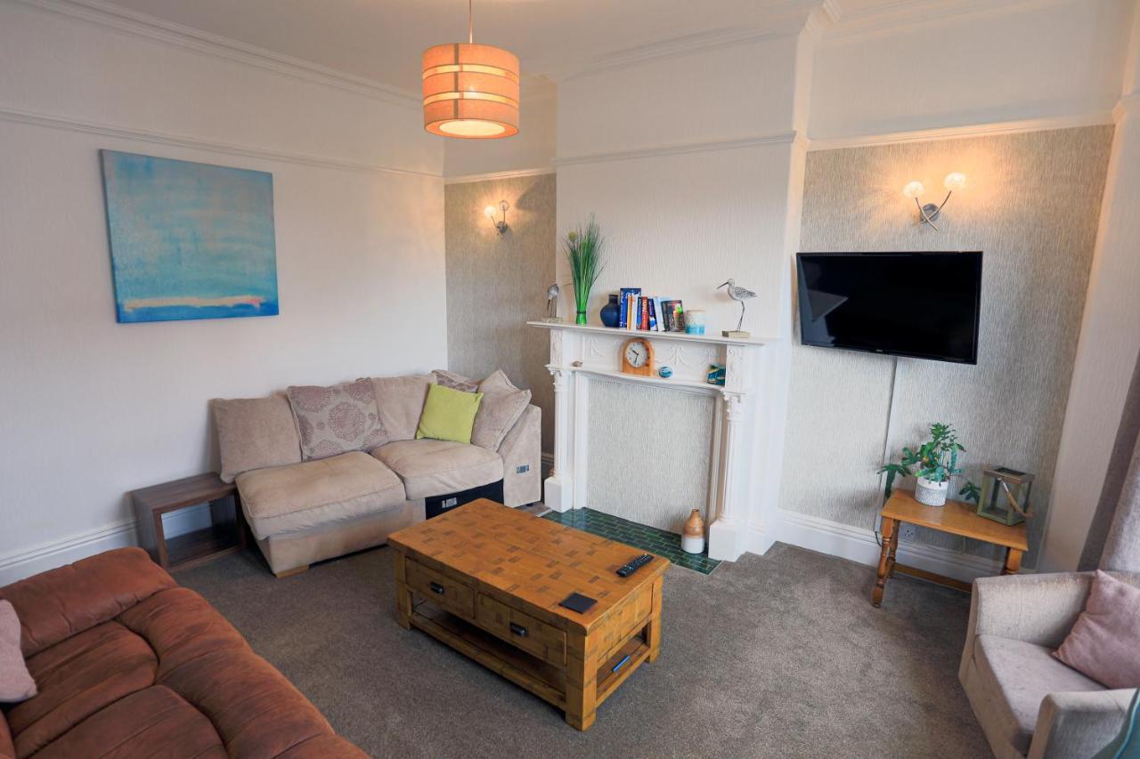 Ashdale Guest House Llandudno Exterior photo