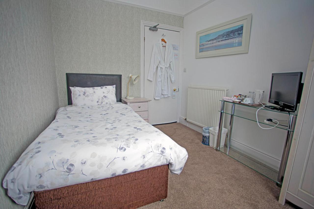 Ashdale Guest House Llandudno Exterior photo