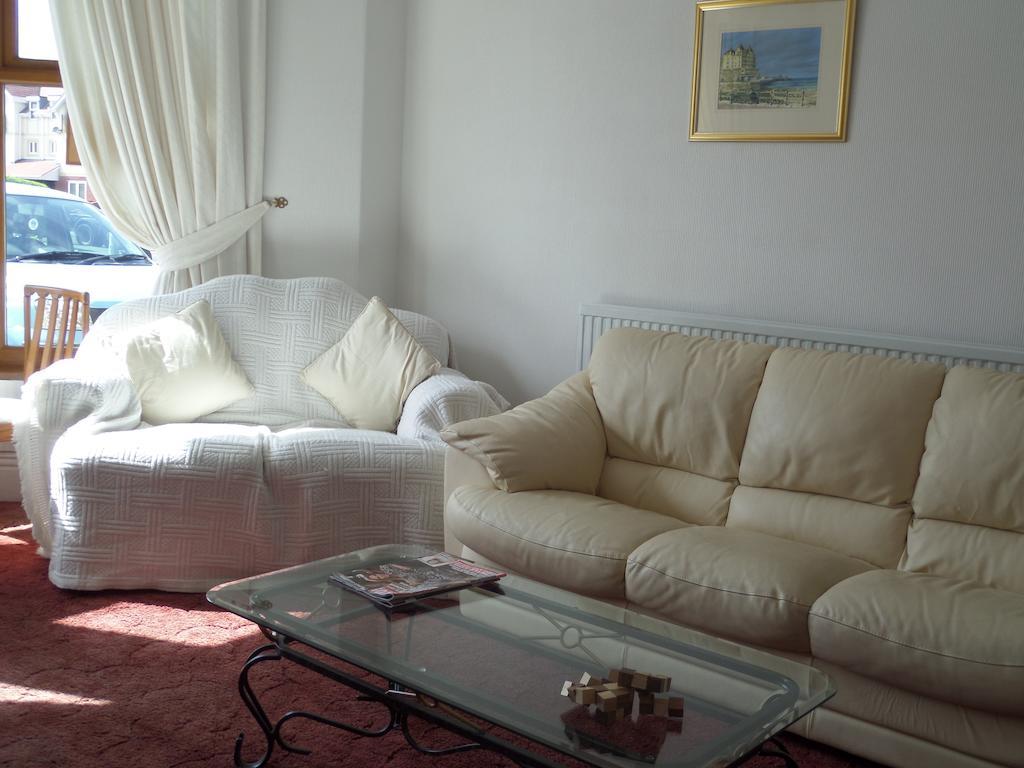 Ashdale Guest House Llandudno Exterior photo